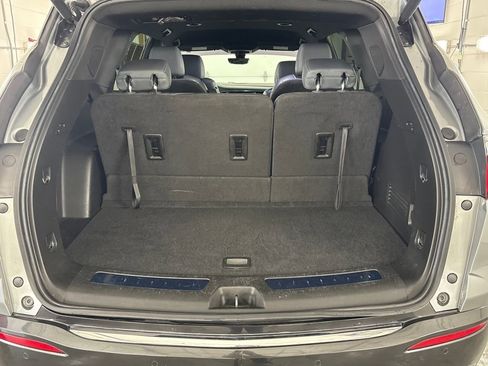 Used 2023 Buick Enclave Essence w/ Sport Touring Edition image 33