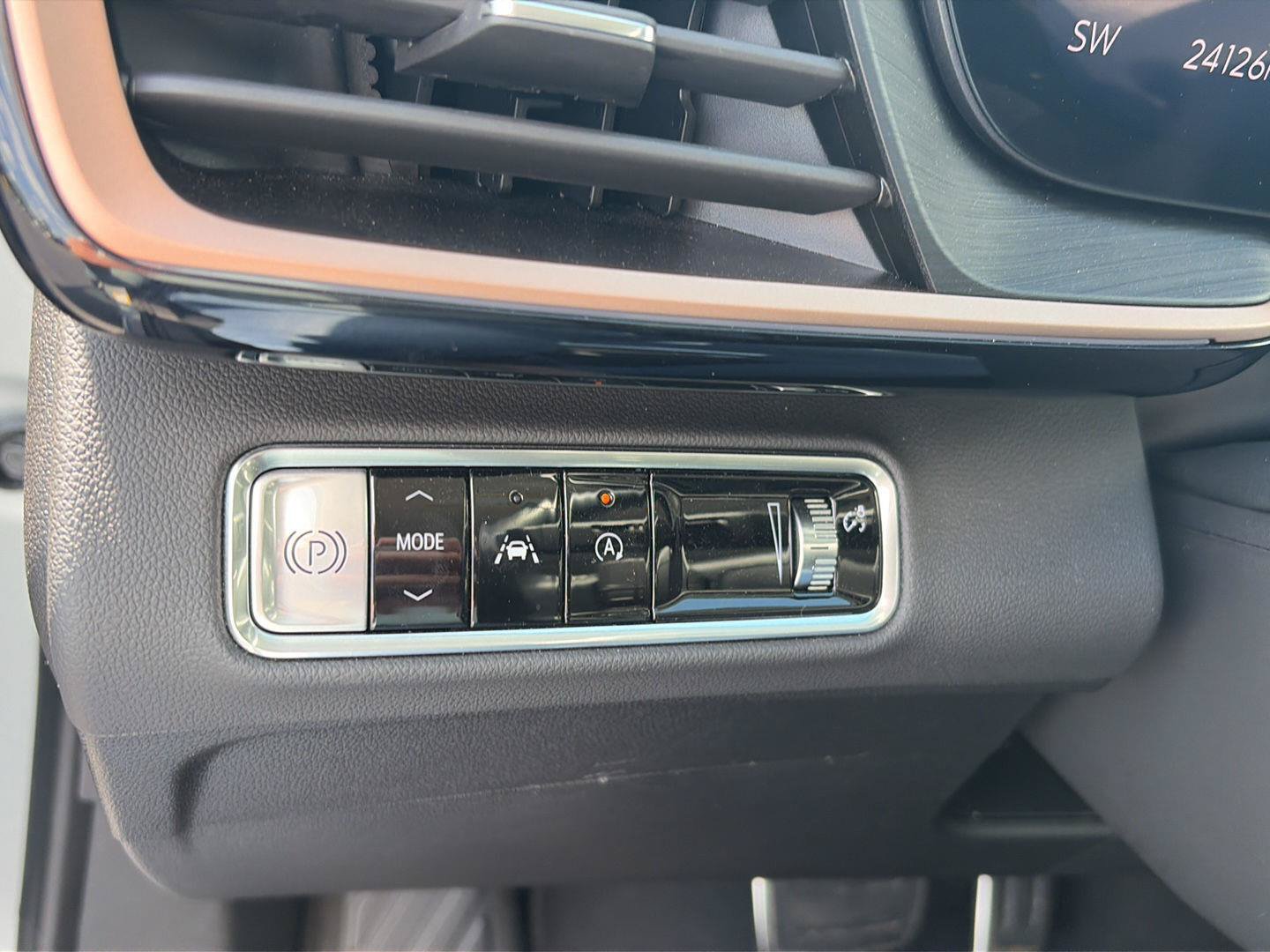 Used 2025 Buick Envision Sport Touring AWD/4WD image 28