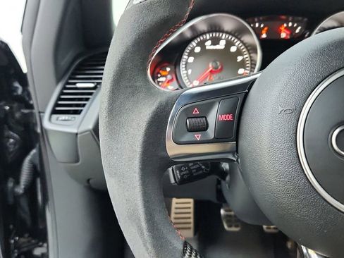 Used 2014 Audi R8 V8 w/ Convenience Package image 29