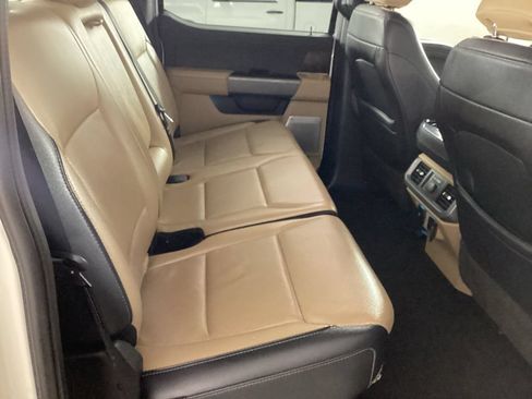 Used 2022 Ford F150 Lariat w/ Equipment Group 502A High AWD/4WD image 26