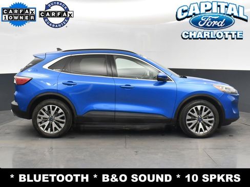 Used 2020 Ford Escape Titanium image 8