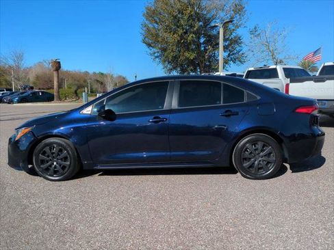 Certified 2023 Toyota Corolla LE image 3