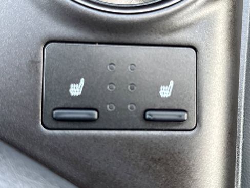 Used 2024 Toyota Camry SE FWD image 22