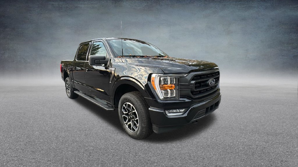 Used 2023 Ford F150 XLT w/ Equipment Group 302A High AWD/4WD image 3