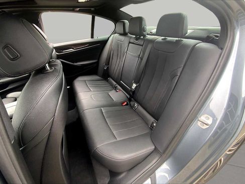 Used 2022 BMW 530i xDrive w/ Convenience Package AWD/4WD image 21