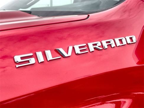 Certified 2022 Chevrolet Silverado 1500 LT image 30