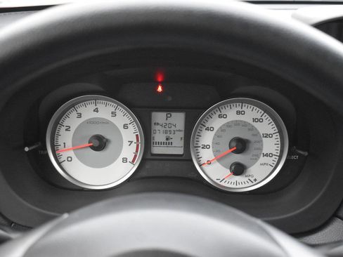 Used 2013 Subaru Impreza 2.0i Premium image 22