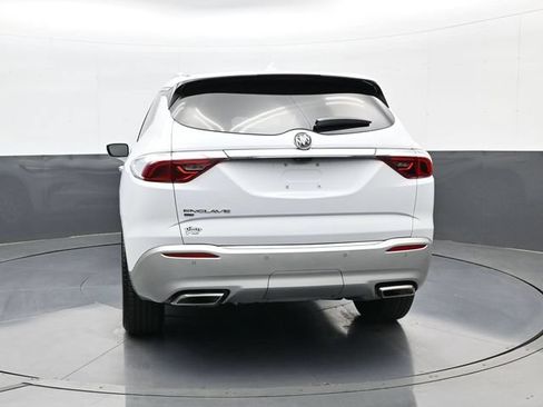 Used 2023 Buick Enclave Essence AWD/4WD image 6