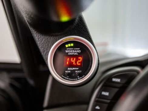 Used 2006 Chevrolet Corvette Z06 w/ Preferred Equipment Group image 48