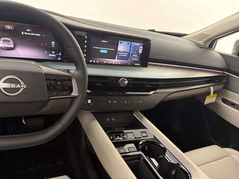 New 2026 Nissan Murano SL image 17