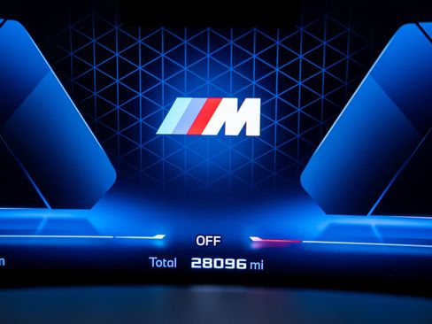 Certified 2025 BMW X5 M60i w/ Executive Package AWD/4WD image 22