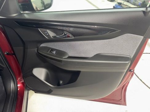 Used 2025 Chevrolet TrailBlazer LT w/ Driver Confidence Package image 19