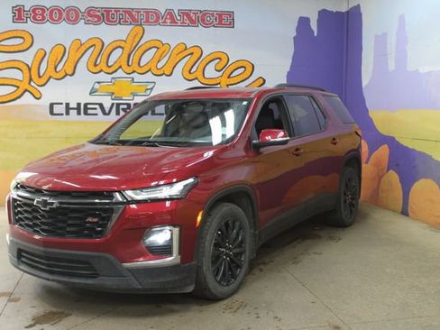 Used 2023 Chevrolet Traverse RS w/ LPO, Floor Liner Package AWD/4WD image 2