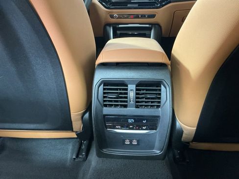 Certified 2025 BMW 330i xDrive Sedan w/ M Sport Package AWD/4WD image 27