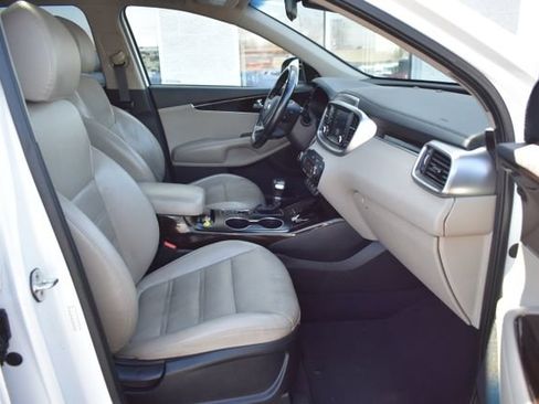 Used 2020 Kia Sorento EX image 46