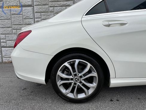 Used 2018 Mercedes-Benz CLA 250 image 12