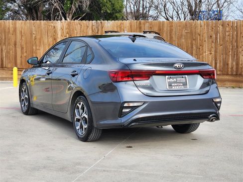 Certified 2021 Kia Forte LXS image 5