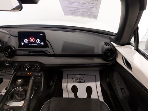 Used 2022 MAZDA MX-5 Miata Club w/ Brembo/BBS Recaro Package image 88