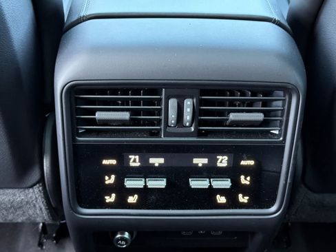 Certified 2026 Porsche Cayenne GTS AWD/4WD image 14