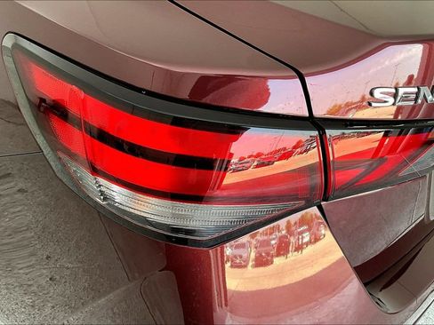 Used 2022 Nissan Sentra SV w/ Trunk Package FWD image 40