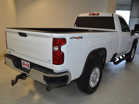 Used 2024 Chevrolet Silverado 2500 LT w/ Convenience Package AWD/4WD image 3
