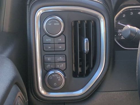 Used 2021 GMC Sierra 1500 Elevation w/ X31 Off-Road Package AWD/4WD image 21