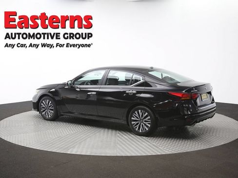Used 2023 Nissan Altima 2.5 SV w/ SV Premium Package FWD image 64