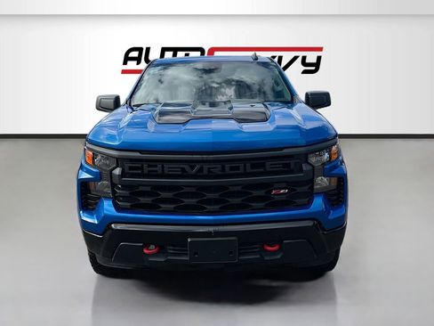 Used 2023 Chevrolet Silverado 1500 Custom Trail Boss AWD/4WD image 2