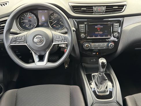 Used 2020 Nissan Rogue Sport S FWD image 22