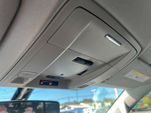 Used 2015 Chevrolet Silverado 1500 LT w/ LT Convenience Package image 43