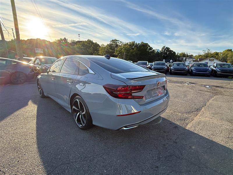 Used 2022 Honda Accord Sport image 3