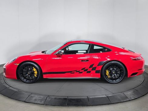 Certified 2019 Porsche 911 Carrera 4 GTS AWD/4WD image 2