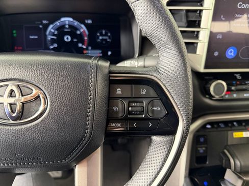 Used 2024 Toyota Tundra Limited image 23
