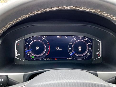 Used 2022 Volkswagen Atlas Cross Sport SE image 10