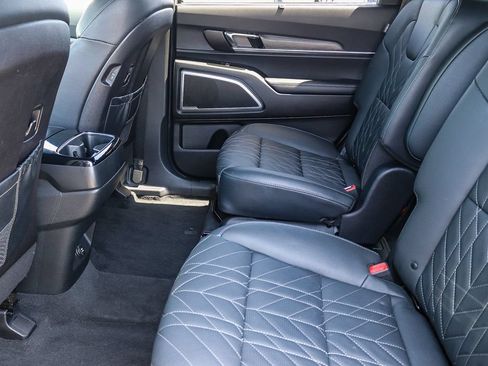 Certified 2024 Kia Telluride EX X-Line AWD/4WD image 18