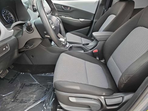 Certified 2021 Hyundai Kona SEL w/ Cargo Package image 16