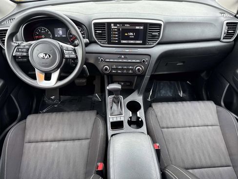 Used 2020 Kia Sportage LX image 20