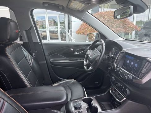 Used 2022 GMC Terrain AT4 w/ Infotainment Package II image 33