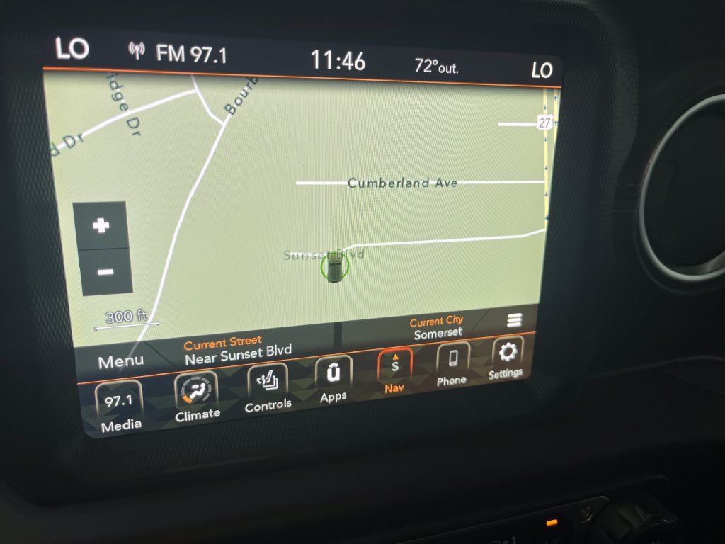 Used 2023 Jeep Wrangler Unlimited Sahara w/ Cold Weather Group AWD/4WD image 21