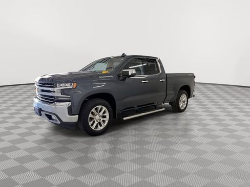 Used 2019 Chevrolet Silverado 1500 LTZ w/ LTZ Plus Package AWD/4WD image 6