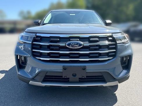 New 2026 Ford Explorer Active w/ Active Comfort Package AWD/4WD image 3