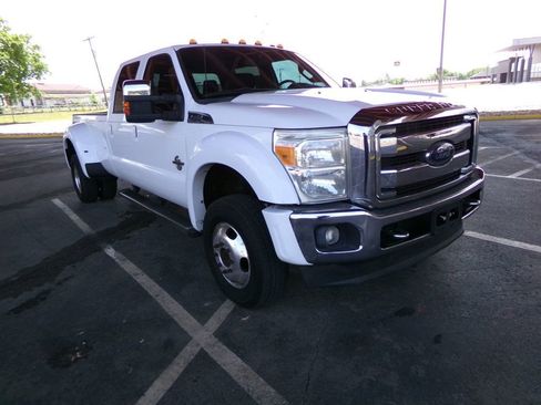 Used 2012 Ford F450 Lariat w/ Lariat Ultimate Pkg AWD/4WD image 4