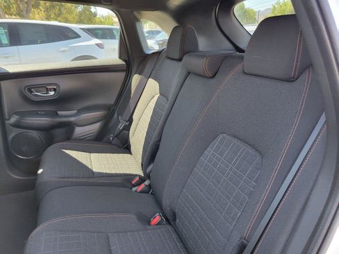 Used 2025 Honda HR-V Sport image 19