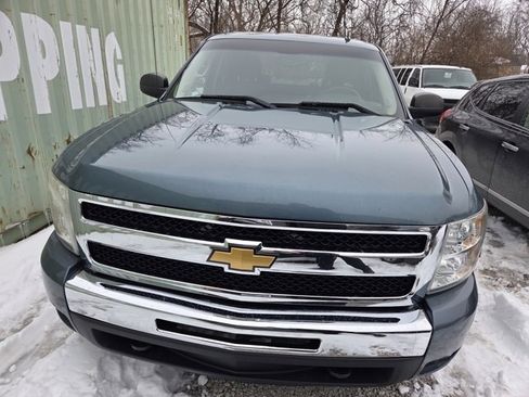 Used 2010 Chevrolet Silverado 1500 LT w/ Power Pack Plus image 2