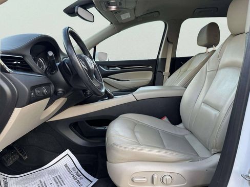 Used 2019 Buick Enclave Premium FWD image 10