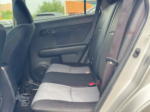 Used 2012 Scion xB FWD image 24