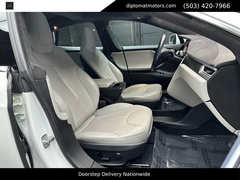 Used 2015 Tesla Model S 85D image 20