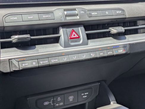 Used 2025 Kia K4 FWD image 22