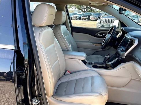 Used 2019 GMC Acadia Denali w/ Technology Package image 30