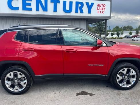 Used 2019 Jeep Compass Limited AWD/4WD image 19